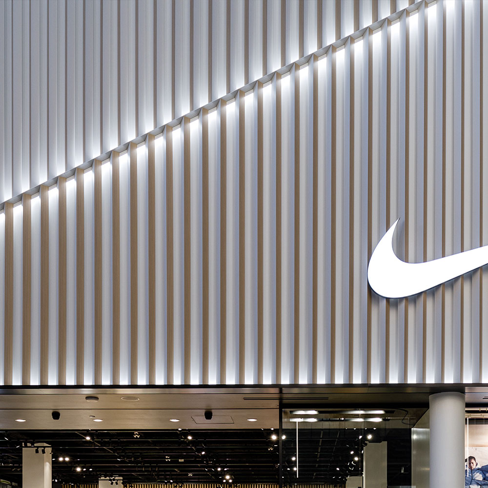 Nike store outlet sherway